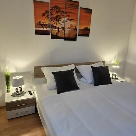 Ruhiges Naehe Bahnhof Hilti Apartament *
