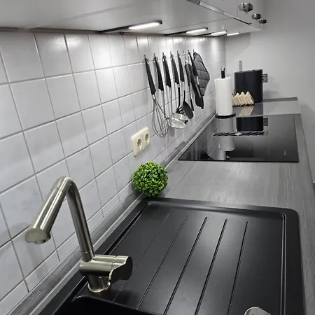 Ruhiges Naehe Bahnhof Hilti Apartament *