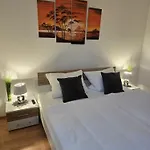 Ruhiges Naehe Bahnhof Hilti Apartment *