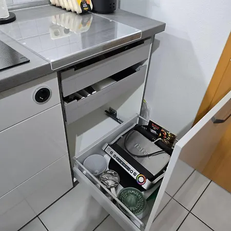 Geraeumige Mit Balkon, Kueche & Parkplatz Nahe Bahnhof * Kaufering