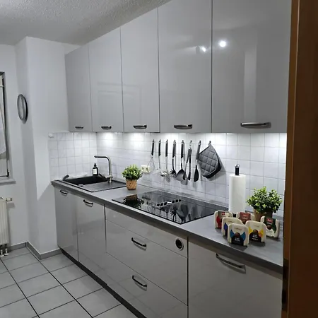 Ruhiges Naehe Bahnhof Hilti Apartment