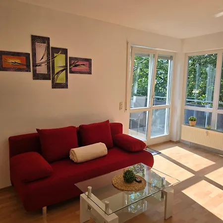 Ruhiges Naehe Bahnhof Hilti Apartment