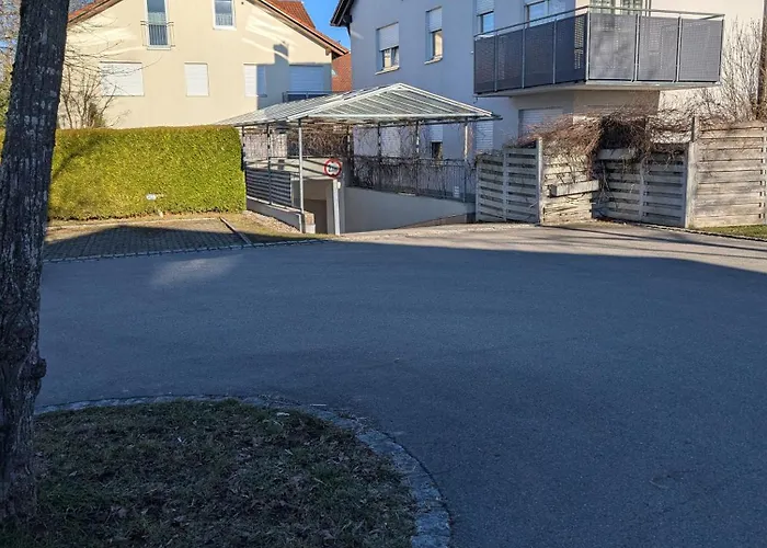 Ruhiges Naehe Bahnhof Hilti