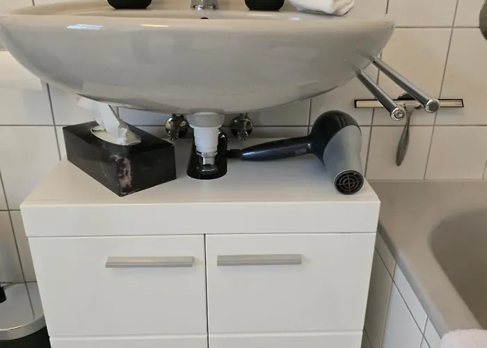 Ruhiges Naehe Bahnhof Hilti Apartamento *
